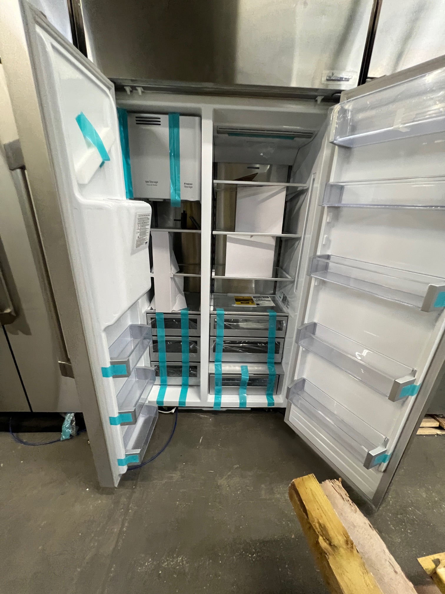 Dacor 42 Inch Built-In Side-by-Side Refrigerator